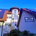 公寓 Era Harmonia Lakosztaly 哈卡尼