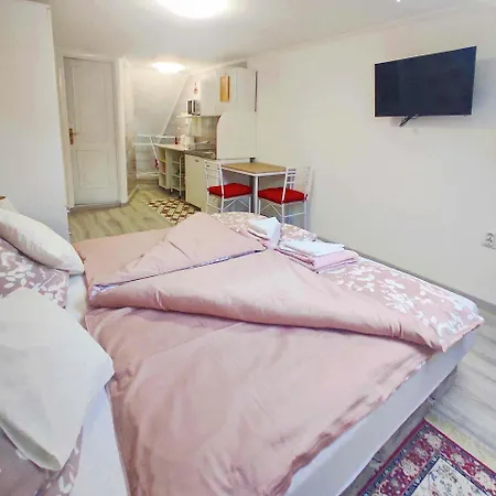 Era Apartment