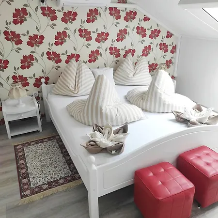 Apartment Era *
