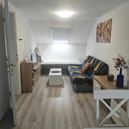 Era Harmonia Lakosztaly Апартаменты *